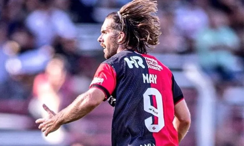 Super League νέα (31/7): Ποιον περιμένει ο Λεβαδειακός και με ποιον πήγε για την υπέρβαση ο Παναιτωλικός - Έκλεισε νέα μεταγραφή ο Πανσερραϊκός και το ψάχνει για φορ
