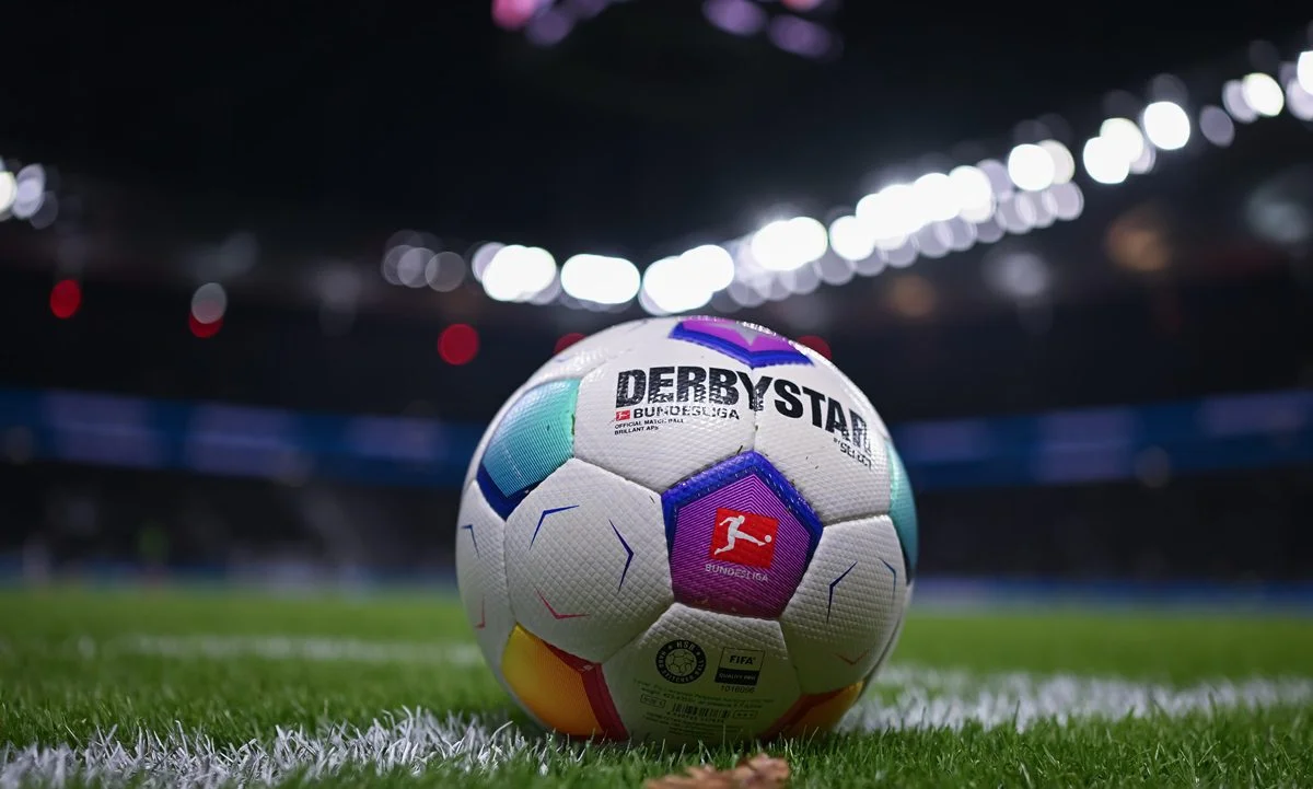 Πάμε Στοίχημα: Η Bundesliga ξεκινάει σήμερα με το παιχνίδι της πρωταθλήτριας Λεβερκούζεν στην έδρα της Γκλάντμπαχ.