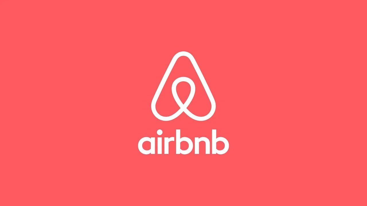 Airbnb: Η Κυβέρνηση αναζητά λύσεις για το πρόβλημα της στεγαστικής κρίσης που ταλαιπωρεί τα νοικοκυριά, τους φοιτητές και όσους αναζητούν