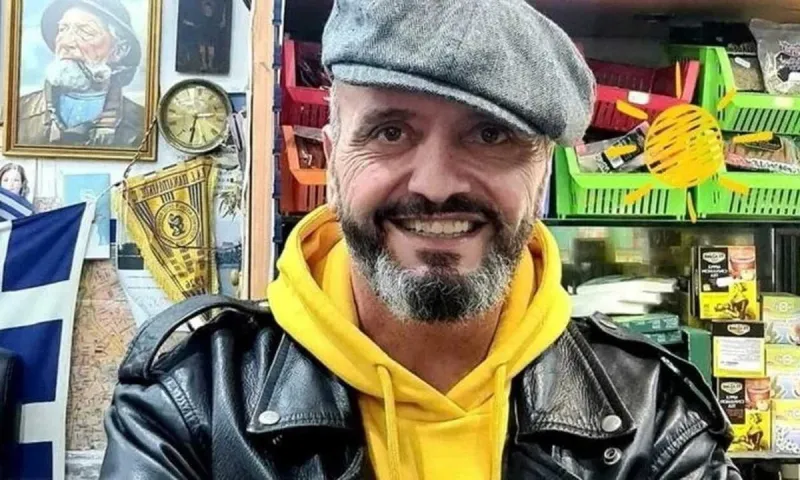 Ηλίας Μίχος: Αδιανόητο - Τον έκαναν βοηθό νοσοκόμου στις φυλακές Γρεβενών
