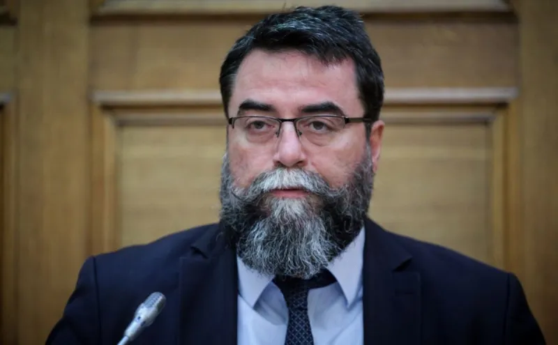 Έγκλημα στα Τέμπη: Ρεσιτάλ αναισθησίας από τον υφ. Μεταφορών Β.Οικονόμου - «Δλδ αν πέσει ένα αεροπλάνο δεν προχωράει η ζωή;»
