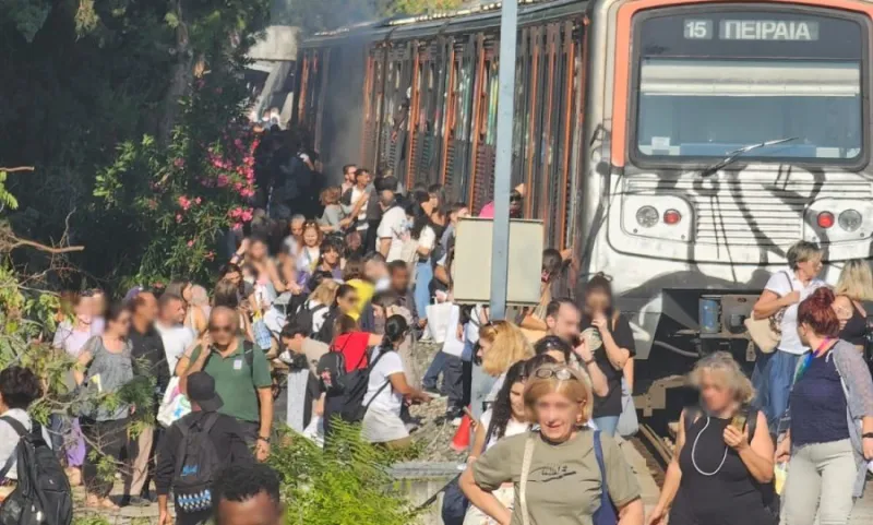Φωτιά στον ΗΣΑΠ: Θα είχαμε τραγωδία αν δεν ενεργούσαν σωστά οι επιβάτες - «Πάμε και όπου βγει» με ακαθάριστες ράγες και ασφάλεια για κλάματα