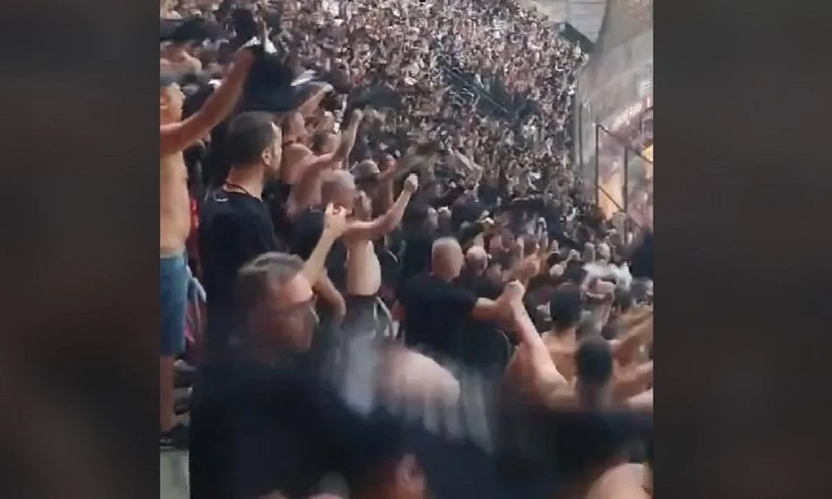 Γαλατασαράι - ΠΑΟΚ: Δείτε γιατί οι Τούρκοι κοιτούσαν εκστασιασμένοι τους ΠΑΟΚτζήδες στο Αλί Σάμι Γιεν