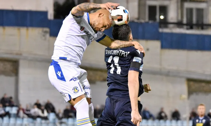 Λαμία - Αστέρας Τρίπολης 0-0: Το δοκάρι του Μακέντα ήταν «όλα τα λεφτά»