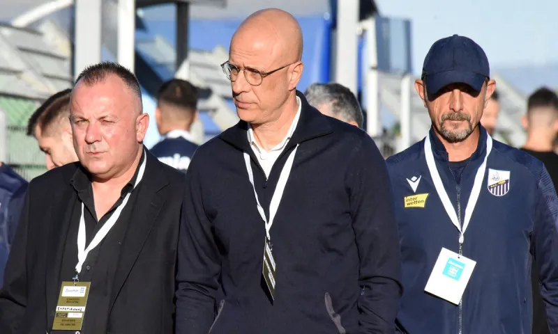 Ο Κομπότης που τρελάθηκε και η ανακοίνωση με... συγχαρητήρια της Λαμίας!