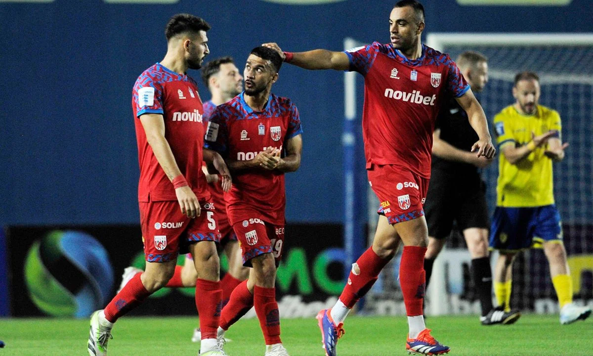 Super League νέα (31/10): Ο πρωταθλητισμός του Πανσερραϊκού και αυτός που προβλημάτισε στον ΟΦΗ - Σχολιάζονται τα σφυρίγματα του Βόλου