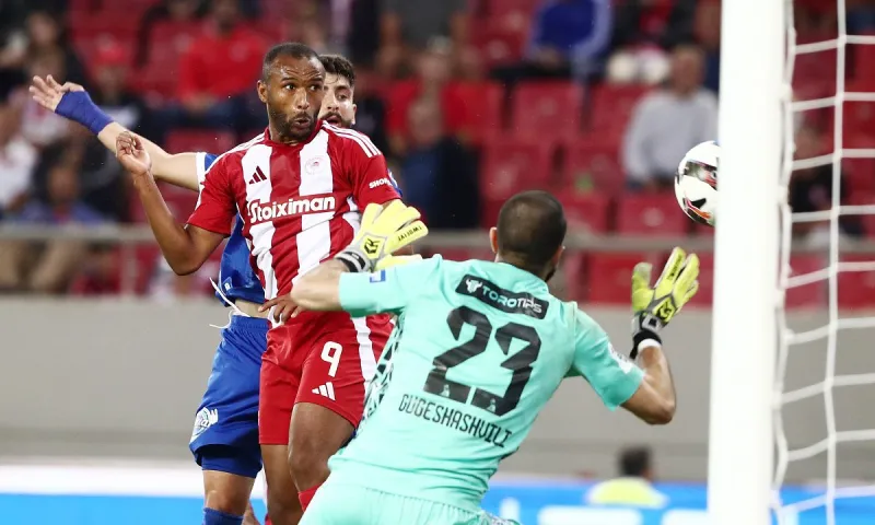 Ολυμπιακός - Πανσερραϊκός: 2-1 και τους κοψοχόλιασε για άλλη μία φορά