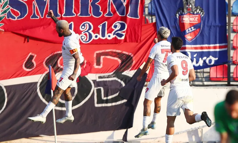 Super League 2: Ο πρωτοπόρος Πανιώνιος και ο παίκτης του ΠΑΟΚ Β' που τρελαίνει κόσμο - Με την ψυχή στο στόμα ο ΠΑΣ Γιάννινα