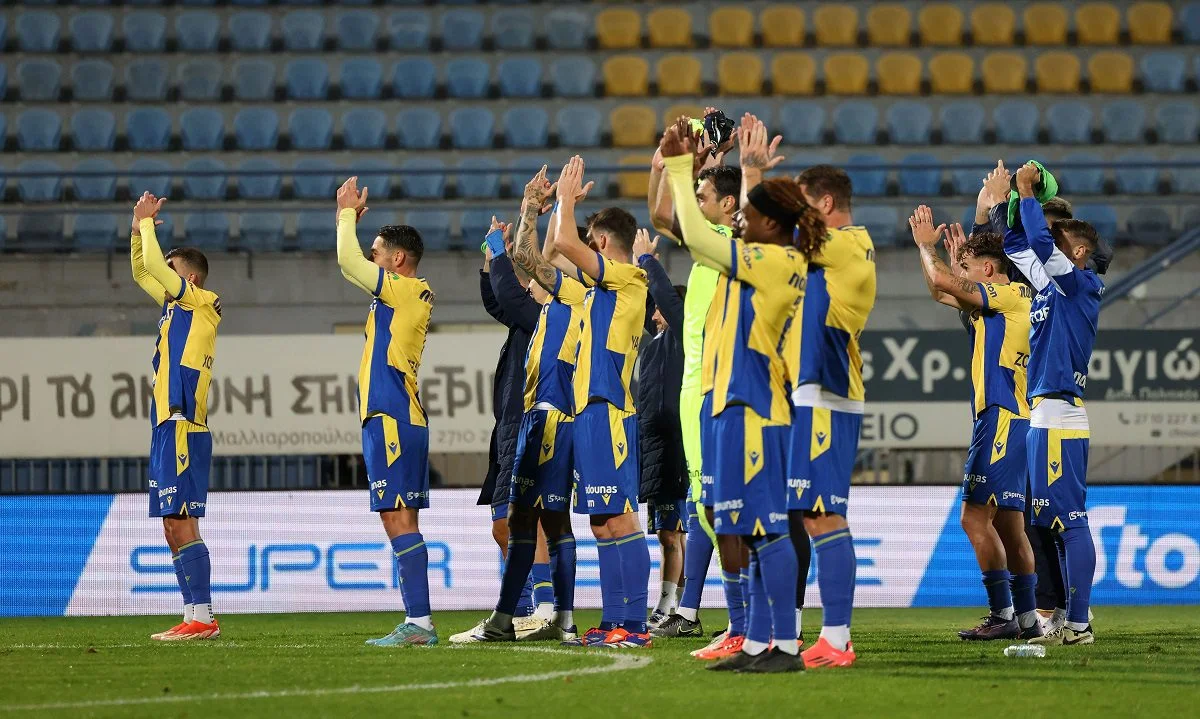 Βαθμολογία Super League: Πώς διαμορφώθηκε η βαθμολογία στη Super Leagueμετά την ολοκλήρωση της 10ης αγωνιστικής. Νίκη ΟΦΗ επί Αστέρα με 3-0.