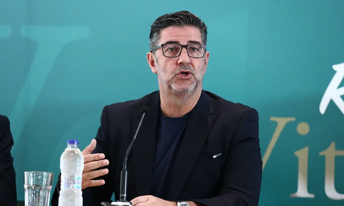 Προφανώς δεν είναι κανένας χθεσινός ο Ρούι Βιτόρια, ούτε κανένας χαζός. Μπορεί να καταλάβει γρήγορα από τι πάσχει ο Παναθηναϊκός