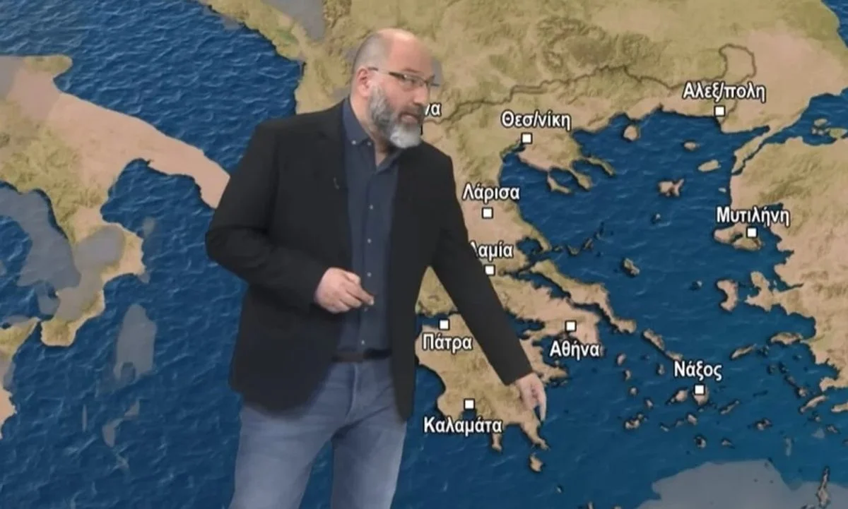 Ο Σάκης Αρναούτογλου, μέσα από το δελτίο καιρού που μεταδίδει από το κανάλι του στο YouTube, αναλύει την τάση για την εξέλιξη του καιρού