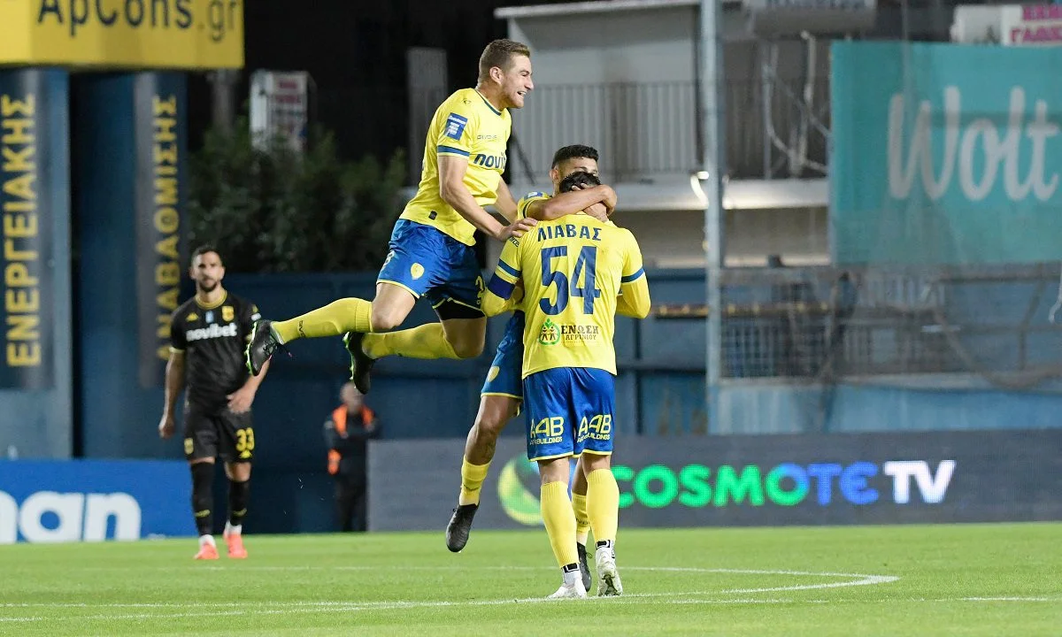 Παναιτωλικός - Άρης 2-1: Απίστευτη νίκη για τους Αγρινιώτες, σε ματς ροντέο, με 3 ακυρωθέντα γκολ, αποβολή και buzzer beater στο 90+10'.