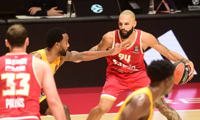 Μακάμπι - Ολυμπιακός 91-94: «Ερυθρόλευκο» τρένο