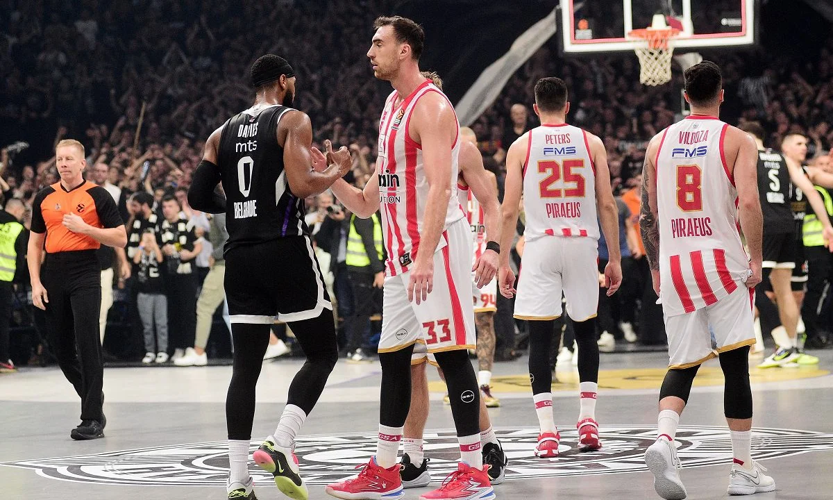 Βαθμολογία Euroleague: Πώς διαμορφώθηκε μετά την ήττα του Ολυμπιακού από την Παρτιζάν με 78-70 για την 12 αγωνιστική.
