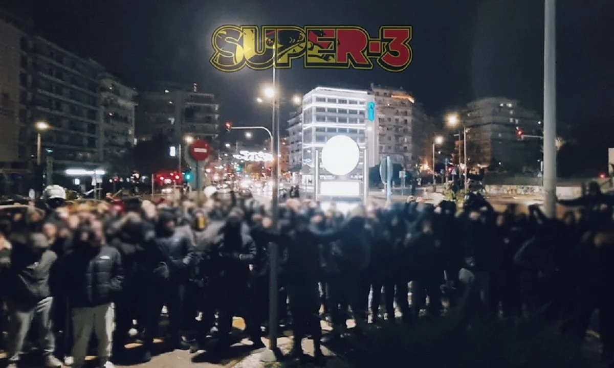 Οι οπαδοί του Άρη χρησιμοποιούν το Μετρό της Θεσσαλονίκης και τρολάρουν τα ΜΜΕ για την κινδυνολογία τους για δήθεν επεισόδια.