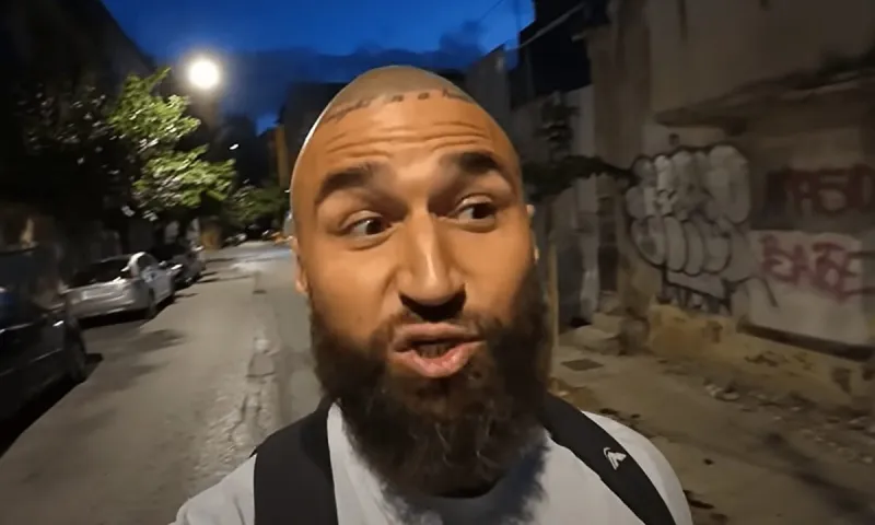 Ομόνοια: Γίναμε ρεζίλι από Αυστραλό YouTuber...