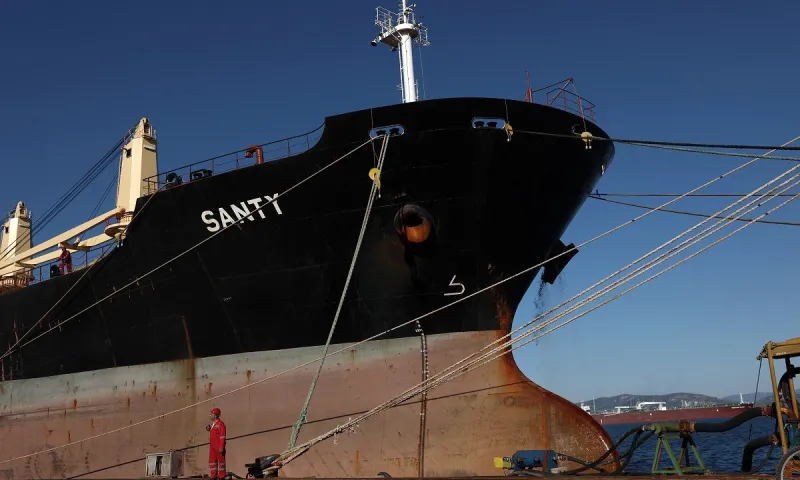 Πόσα έσοδα παραπάνω θα είχε το ελληνικό κράτος να οι εφοπλιστές είχαν όλα τους τα πλοία με ελληνική σημαία;