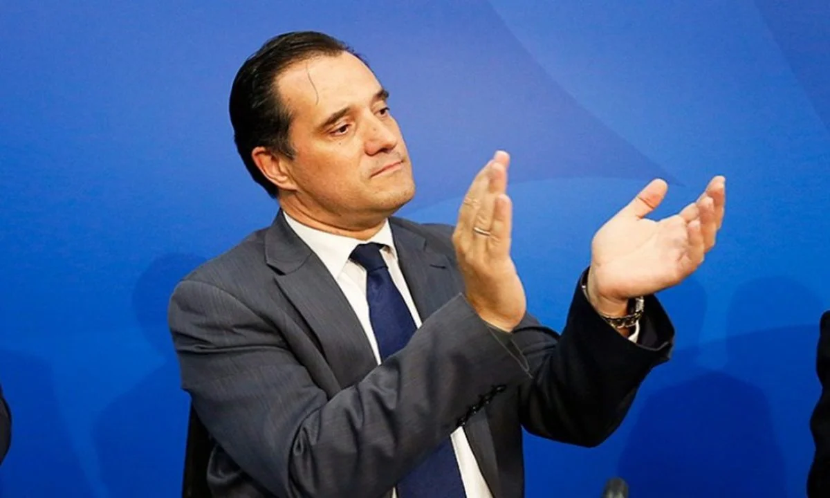 Το ΕΣΥ στα χειρότερα του, αλλά ο Άδωνις Γεωργιάδης δηλώνει υπερήφανος! Κάνε καφέ να στα πω κ. Υπουργέ!