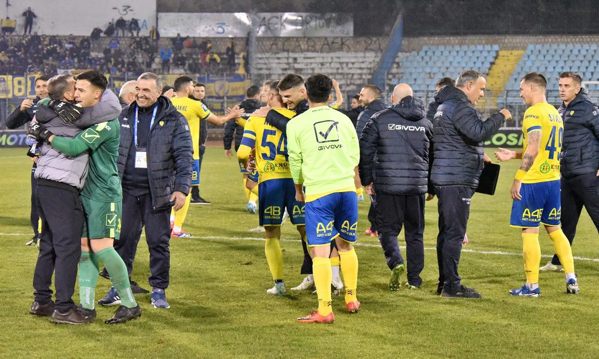 Ο Παναιτωλικός είναι η ευχάριστη έκπληξη της Super League και μερίδιο... ευθύνης φέρει και ο Λούκας Τσάβες. Στο ραντάρ του ΠΑΟΚ αλλά και άλλων ομάδων έχει μπει ο γκολκίπερ των Αγρινιωτών.
