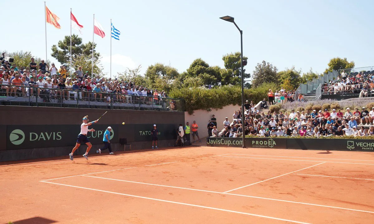 Τένις ομοσπονδία εκλογές Το tennis.gr μοιράζει σανό στην επικοινωνιακή πολιτική που ασκεί με σκοπό να στηρίξει τον υποψήφιο για ΕΦΟΑ