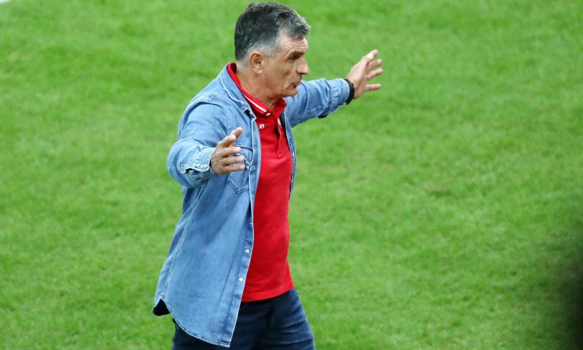Ο Ολυμπιακός που δεν βλεπόταν κόντρα στη Λαμία, θα μπορούσε να είχε υποστεί ζημιά και το νέο μήνυμα στον Γουίλιαν από τον Μεντιλίμπαρ