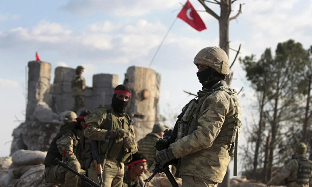 Δαμασκός: Στη πρωτεύουσα της Συρίας ο Τούρκος Υπ. Εξωτερικών Χακάν Φιντάν - Λήγει τα μεσάνυχτα η εκεχειρία μεταξύ Τουρκίας και Κούρδων.