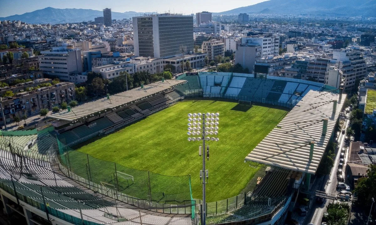 Όταν η Λεωφόρος Αλεξάνδρας ήταν ακόμα χωματόδρομος, ένας όμορφος επαρχιακός δρόμος.