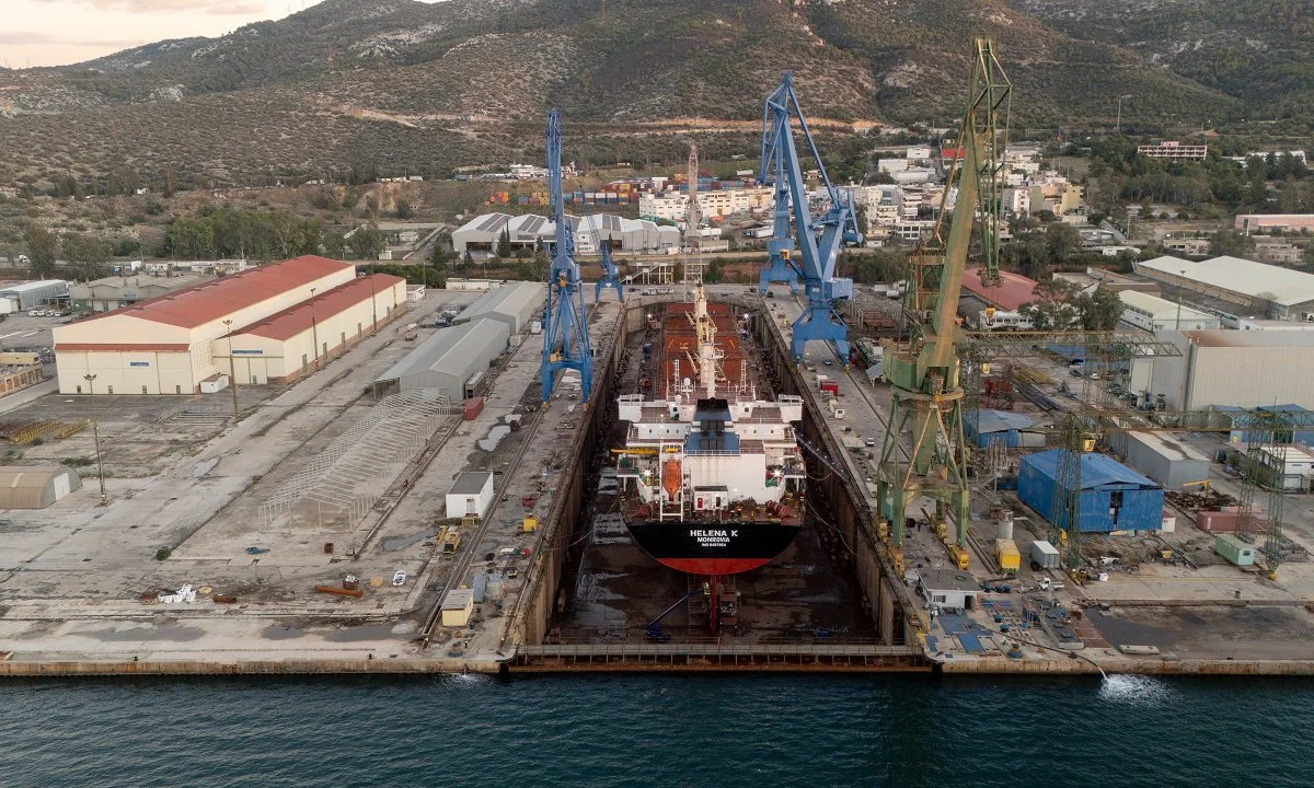 Πως γίνεται τα ελληνικά ναυπηγεία να μην κατασκευάζουν πλοία; Βίντεο υποστηρίζει οτι οι Έλληνες εφοπλιστές κατασκευάζουν πλοία στο εξωτερικό.