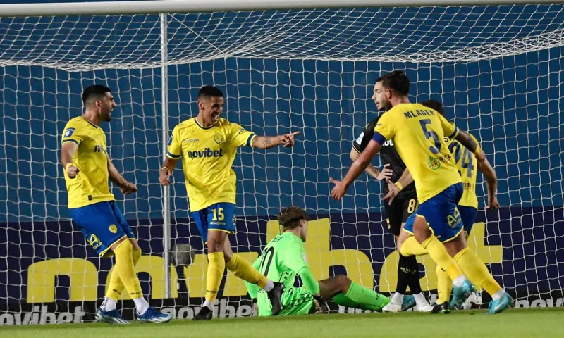 Super League νέα (3/1): Η ασταμάτητη Λαμία και οι εκκαθαρίσεις στον Βόλο - Η αλλαγή τακτικής του Αστέρα Τρίπολης και το φρένο του Παναιτωλικού