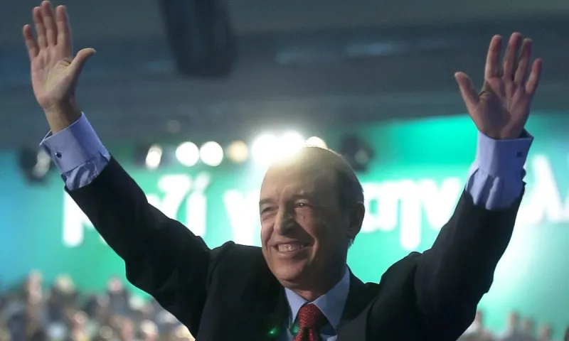 H Νέα Δημοκρατία του... Σημίτη