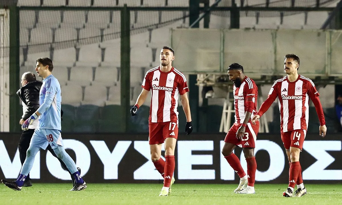 Ο Ολυμπιακός εκτός των άλλων θα πρέπει να λύσει και την εξίσωση για το θέμα του επιθετικού που μάλλον πρέπει να φέρει