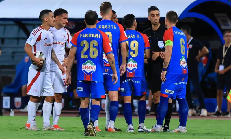 Super League νέα (8/1): Ανατροπή δεδομένων στον Λεβαδειακό και η νέα μεταγραφή της Λαμίας - Ο δίαυλος επικοινωνίας Βόλου και Ολυμπιακού