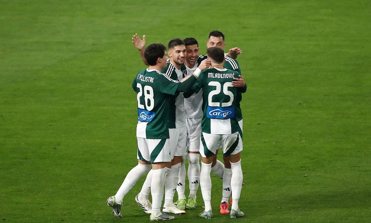Η Super League παίζει μπάλα με ενισχυμένες αποδόσεις!