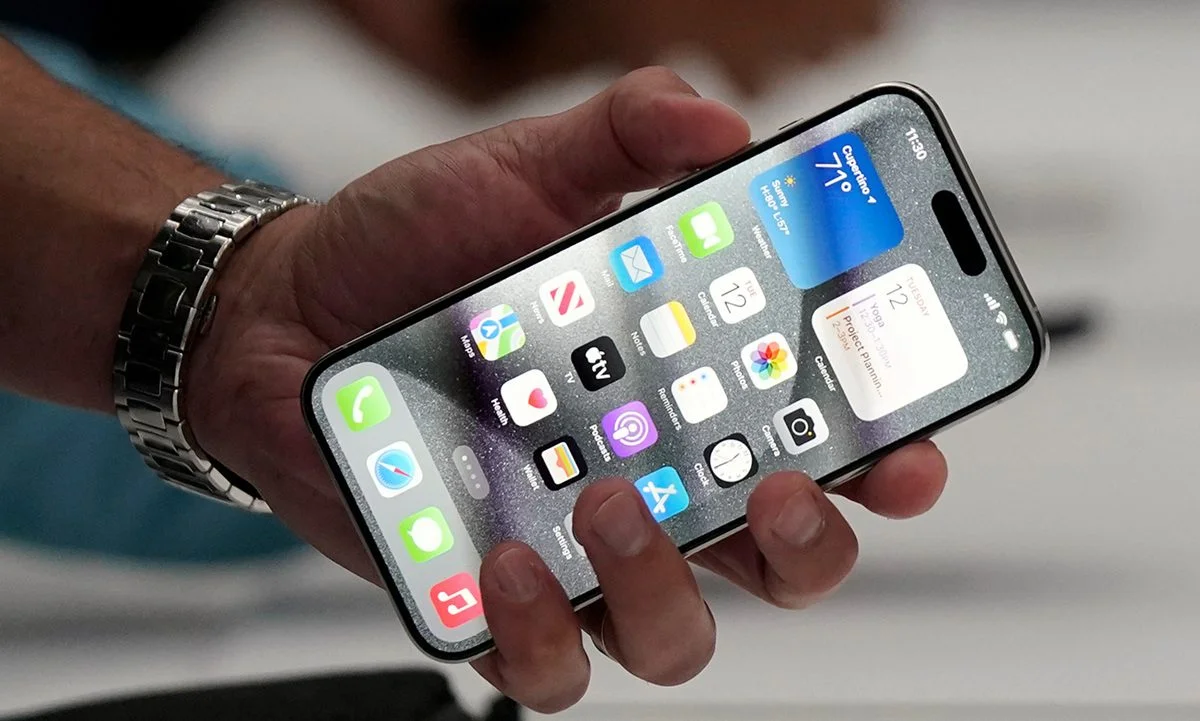 Εδώ και χρόνια η βάση χρηστών της Apple μεγαλώνει διαρκώς, με τα I-Phone να αποτελούν φυσικά το νούμερο ένα.