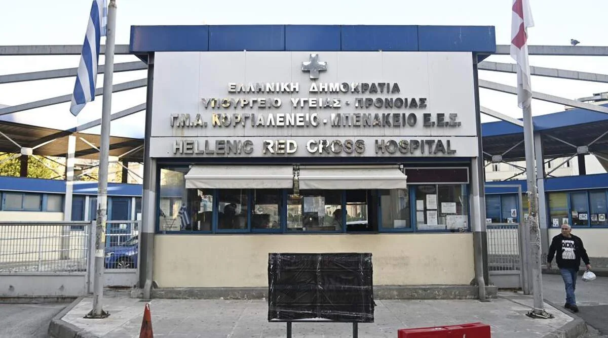 Ο Δημήτρης Μπαζίγος ανέφερε περιστατικό που κι εκείνος εγκλωβίστηκε σε ασανσέρ του Ερυθρού - «Δεν είναι ασφαλείς οι άνθρωποι», είπε.