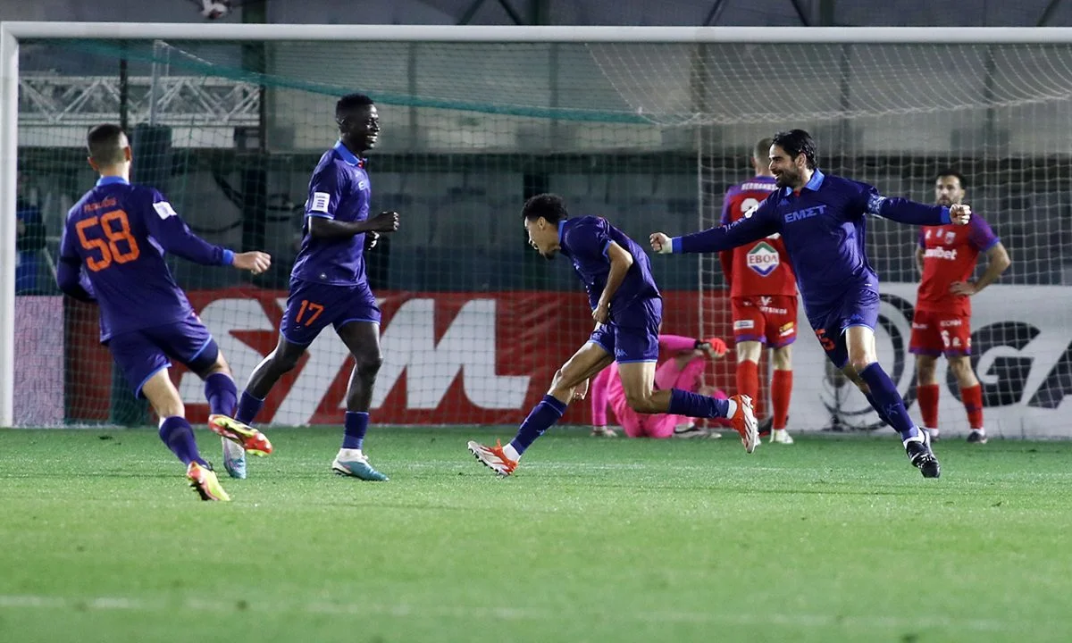 Athens Kallithea - Βόλος 2-0: Μεγάλη ανάσα