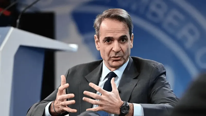 Πώς τα κατάφερε ο Μητσοτάκης με την κωλοτούμπα για τα 2 φύλα: Τον «κράζουν» οι συντηρητικοί - Τον «κράζουν» και οι ΛΟΑΤΚΙ+