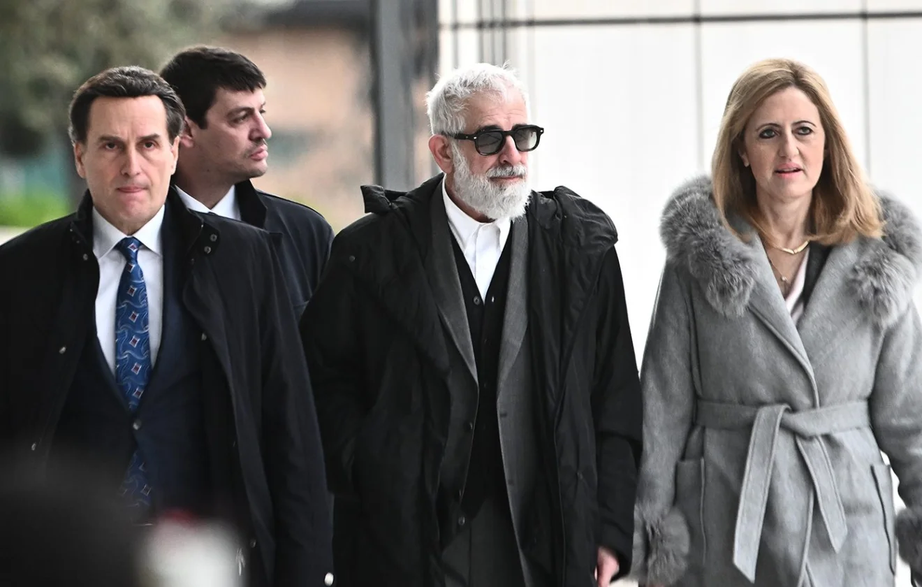Ο δικηγόρος του Πέτρου Φιλιππίδη μιλώντας στην εκπομπή της Κατερίνας Καινούργιου, προχώρησε σε κάποιες αποκαλύψεις