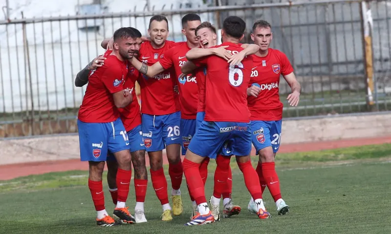 Super League 2: Ζωντανός ο Πανιώνιος και ο απόλυτος χαμός
