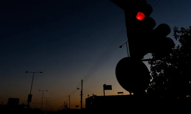 Γιατί τα φανάρια έχουν πράσινο, κόκκινο και πορτοκαλί, και όχι άλλα χρώματα;