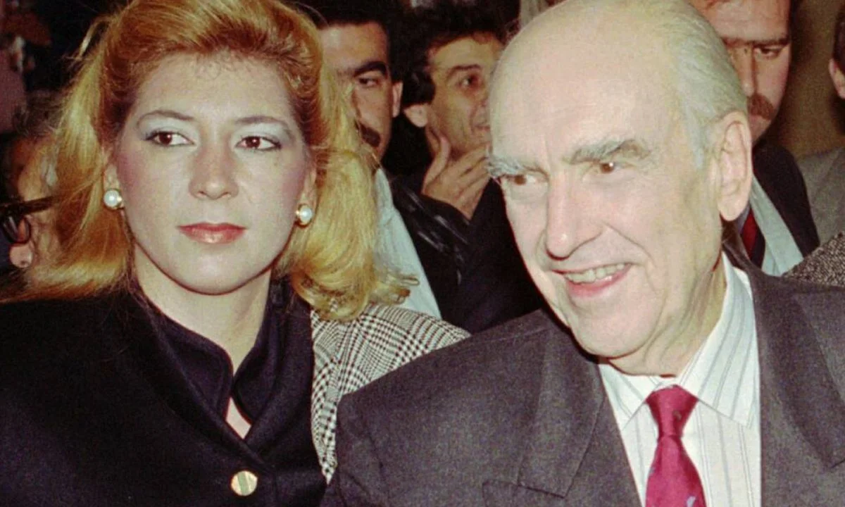 άνδρας μεγαλύτερος απο τη γυναίκα
