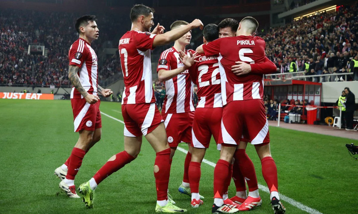 Τα δύο λιγότερα παιχνίδια στο Europa League τη στιγμή που οι αντίπαλοί του θα έχουν δίνουν στον Ολυμπιακό προβάδισμα τίτλου.