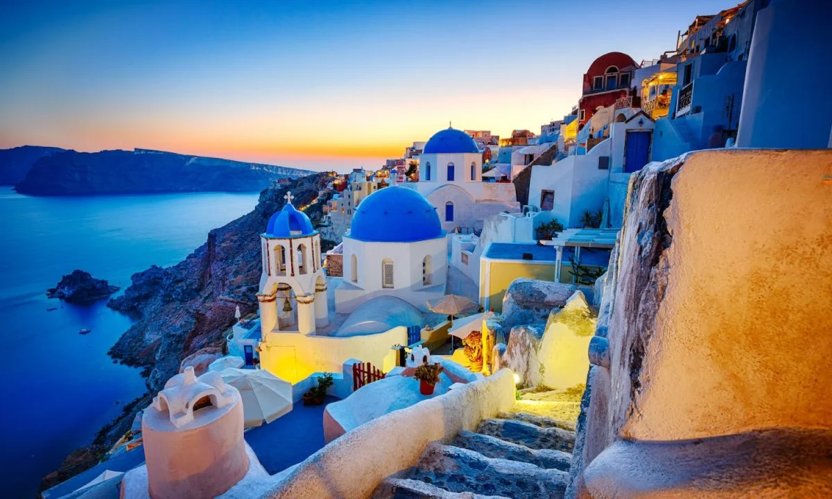 σαντορινη ξενοδοχεία σεισμοί