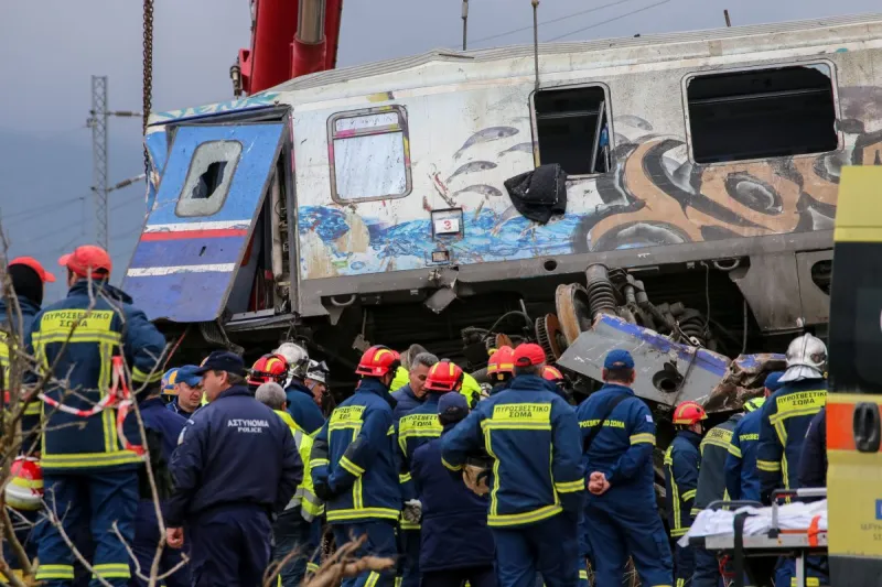 Μπαράζ αποκαλύψεων για το έγκλημα στα Τέμπη – «Εξαφανιστείτε από εκεί. Αφήστε το θέμα να ξεφουσκώσει»