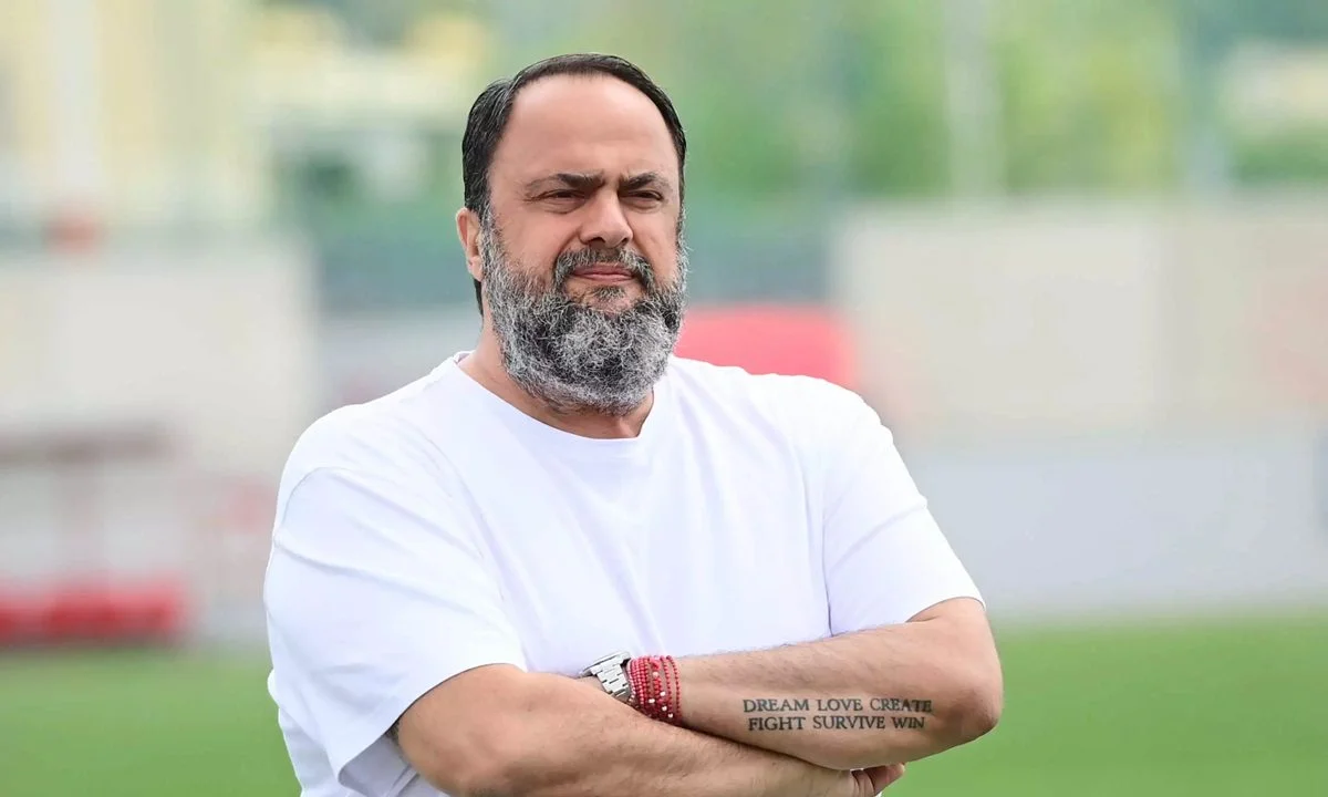 Με εντολή του προέδρου του Ολυμπιακού, ο Μεντιλίμπαρ θα παραμείνει για αρκετό καιρό στο Λιμάνι και μάλιστα με πρόταση με πολύ καλές αποδοχές.