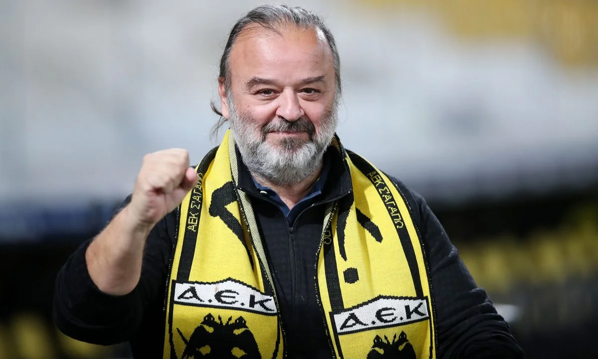 Αυτόν θέλει σαν τρελός ο Ηλιόπουλος. Σας έγραψα τις προάλλες για την πρώτη μεταγραφή της ΑΕΚ ενόψει καλοκαιριού. θα είναι ο Κυριακόπουλος.