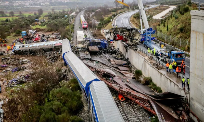 Τέμπη: Αποκάλυψη για μεταφορά εύφλεκτου υλικού στο πρώτο βαγόνι!