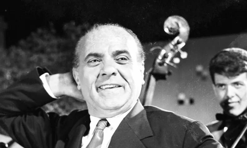 Τι ανάγκαζε τον Βασίλη Αυλωνίτη να παίζει σε δευτερεύοντες ρόλους;