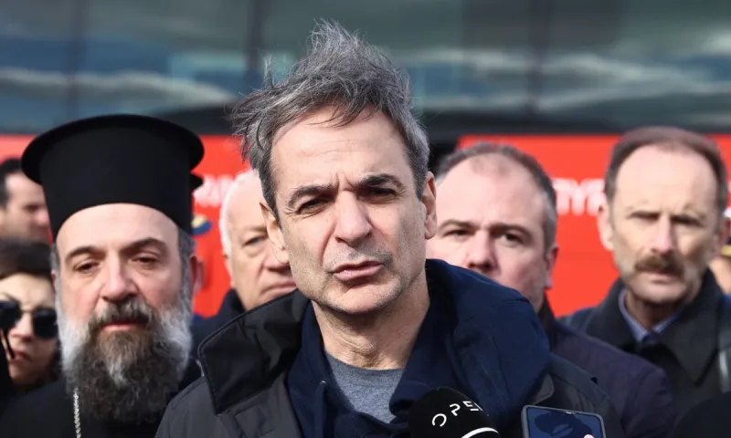 Η κόρη του Μητσοτάκη τα είχε προβλέψει όλα - Από τι κινδυνεύει η κυβέρνηση!