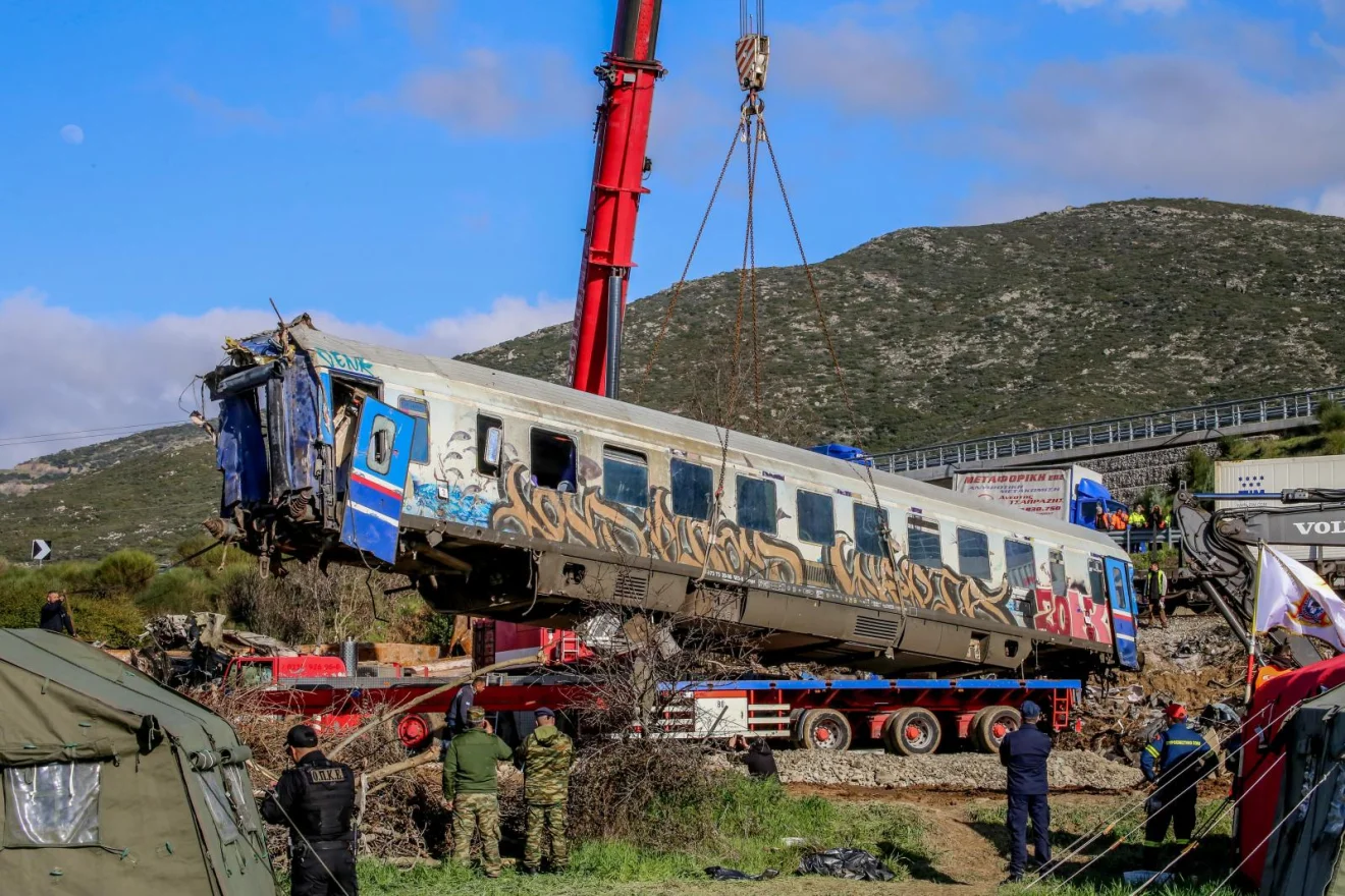 Tέμπη: Aποκαλύψεις σοκ - «Με το ζόρι γίνονται πράγματα στην ανάκριση - Αμφισβητούσαν παιδί που ήταν στο τρίτο βαγόνι και ήθελε να καταθέσει».